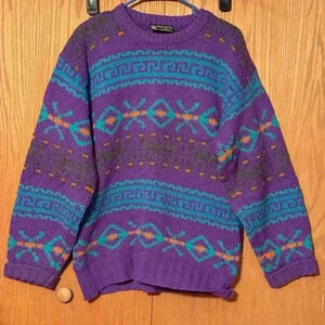 Vintage Prestwick &‎ Moore 100% wool sweater - S- purple Aztec design